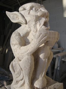Gargouille d'un Satyre, sculpture originale, taille directe par David Kemp, apr&egrave;s sablage