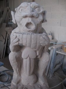 Gargouille d'un Satyre, sculpture originale, taille directe par David Kemp, apr&egrave;s sablage